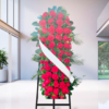 Cuscino di rose rosse Prestige a Napoli, fiori funebri
