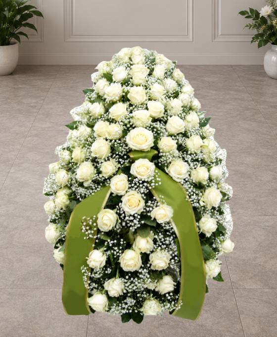 Cofano funebre di rose bianche e gisofila