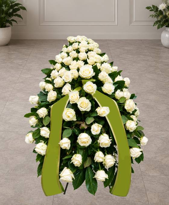 Cofano funebre di rose bianche
